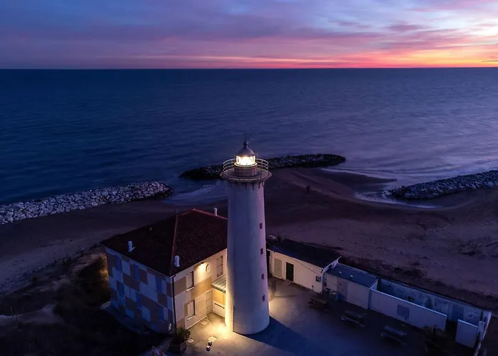 Апартаменти Flat 100mt From The With Sunny Balcony Бібіоне