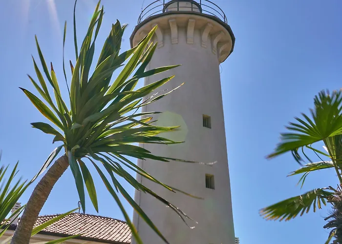 Апартаменти Flat 100mt From The With Sunny Balcony *