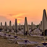 Апартаменти Flat 100mt From The With Sunny Balcony *