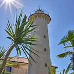 Апартаменти Flat 100mt From The With Sunny Balcony *