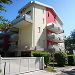 Flat 100mt From The With Sunny Balcony Апартаменти Бібіоне