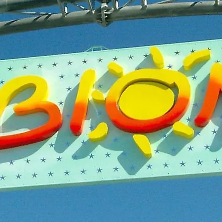 Flat 100 M From The With Sunny Balcony * Бібіоне