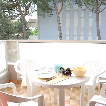 公寓 Flat 100 M From The With Sunny Balcony *
