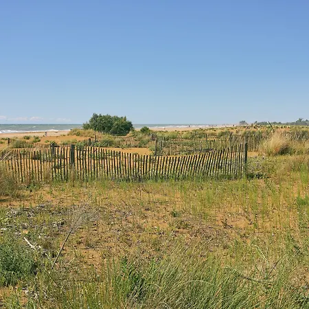 Flat 100mt From The With Sunny Balcony Μπιμπιόνε